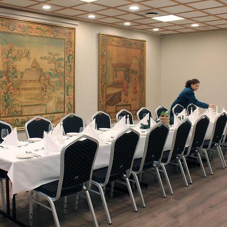 Henriks Hotell Skien Exterior photo